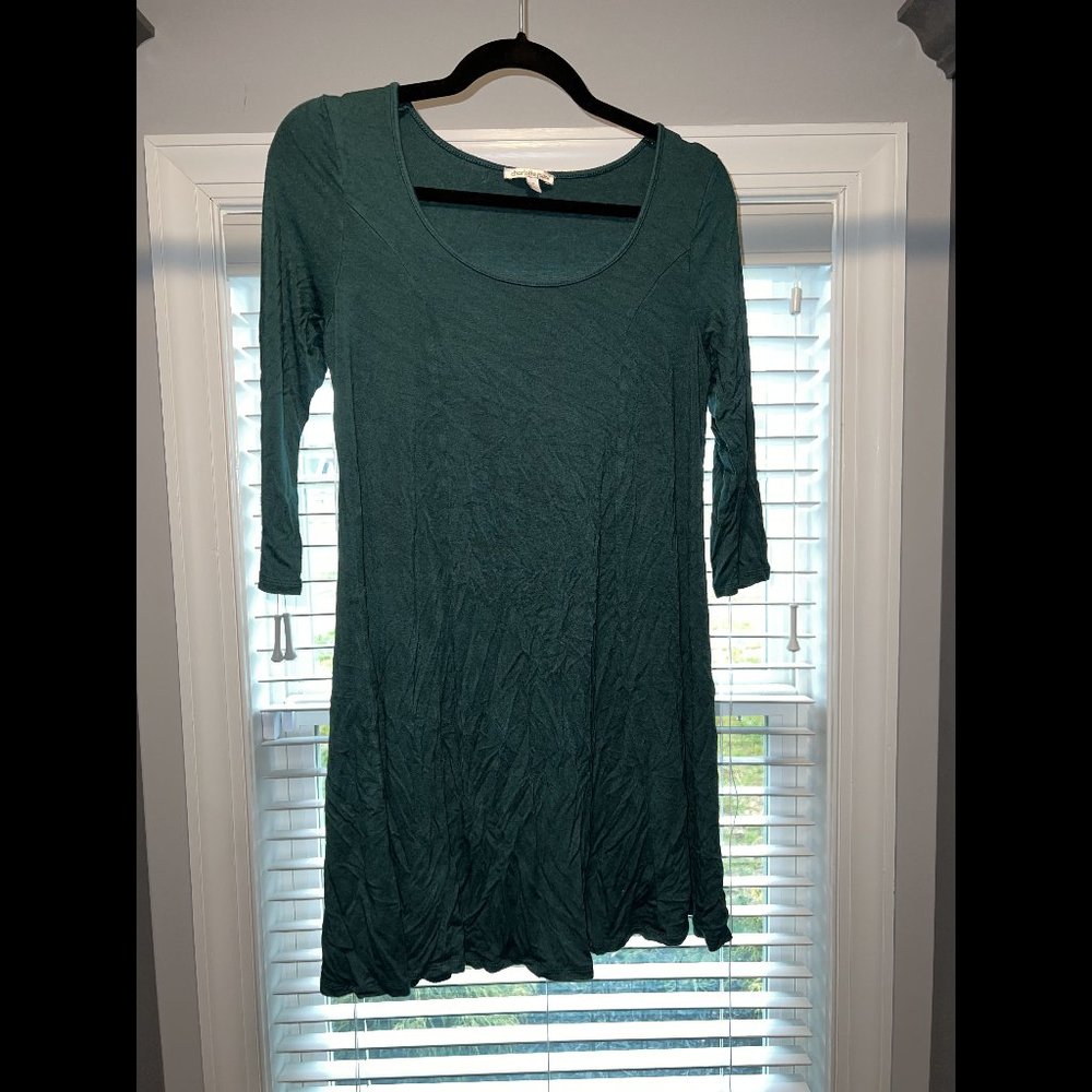 Mid-length Sleeve Scoop Neck Dress